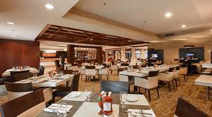 Courtyard Long Bar and Bistro