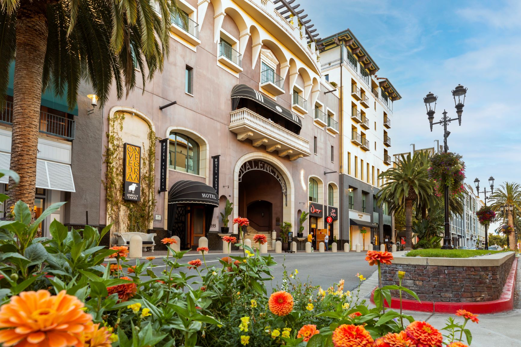 Silicon Valley’s Must-See Destination: Santana Row