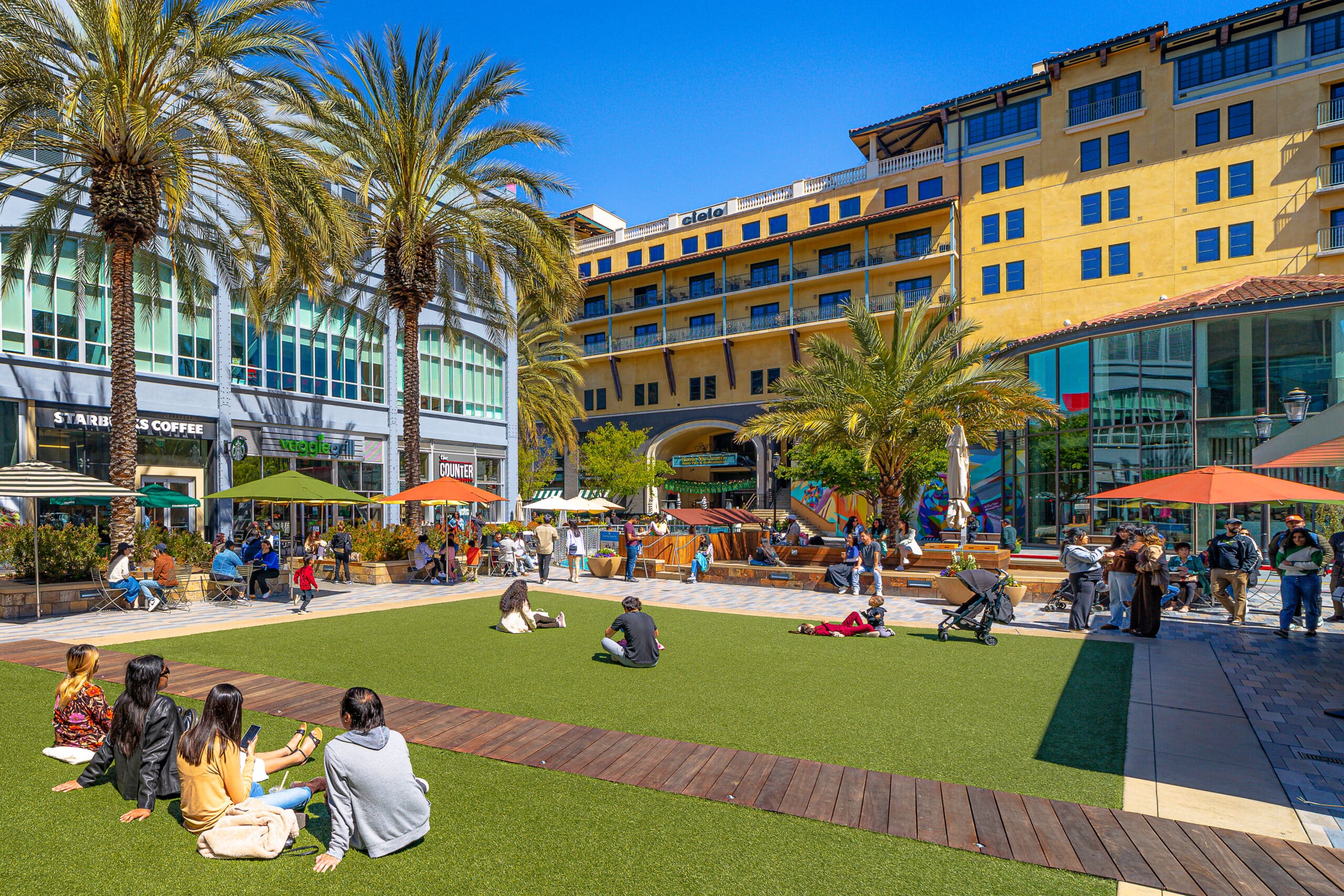 Silicon Valley’s Must-See Destination: Santana Row