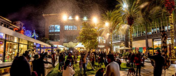Snow Showers @ Santana Row