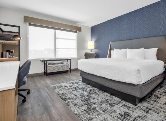 La Quinta Inn & Suites by Wyndham San Jose Silicon Valley