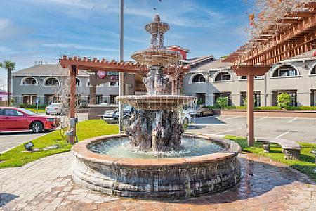 Best Western Plus Brookside Inn - Milpitas