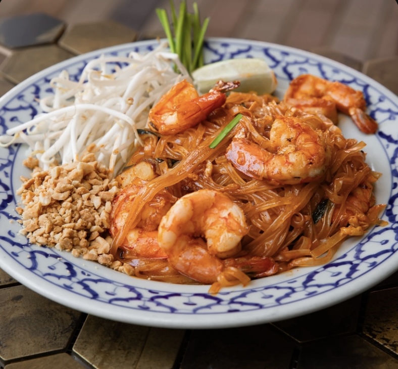 Pineapple Thai - "Bringing Authentic Flavors Inspired by the Gulf of Thailand"