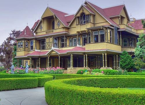 Winchester Mystery House