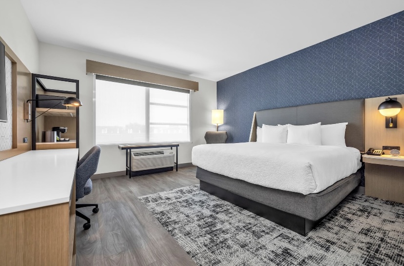 Family Owned La Quinta Inn & Suites by Wyndham Unique Connection to San Jose