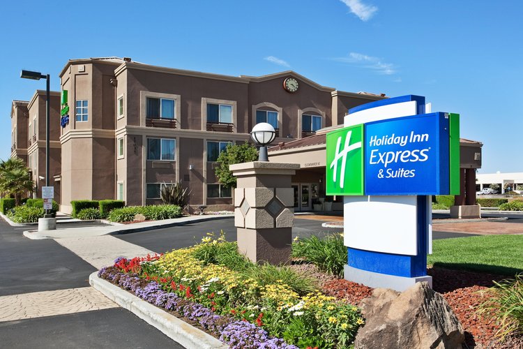 Holiday Inn Express & Suites Morgan Hill