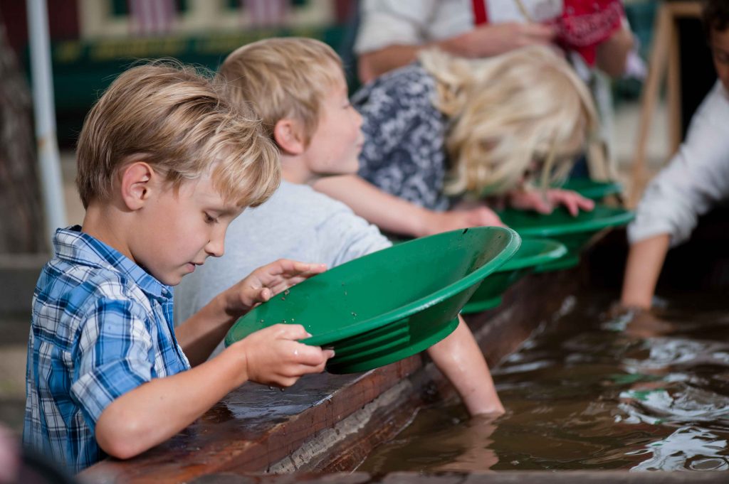 Free Heritage Events @ Roaring Camp Railroads