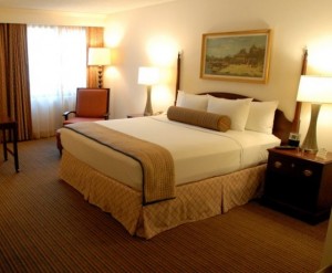Beverly Heritage Hotel Milpitas Guestroom