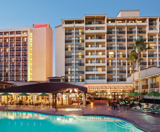 Santa Clara Marriott Outdoor Pool